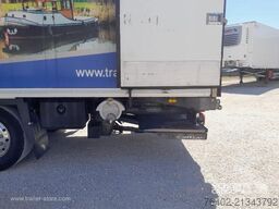 Schmitz Cargobull Semitrailer Reefer Standard Plataforma