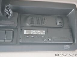 DAF LF 220 / Refrigerator 16 EPAL Multitemp