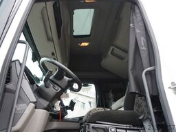 SCANIA R500 6x2 / Kiesling meat hook refrigerat