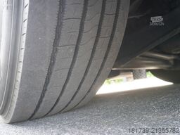 MAN TGX 26.470 / 2022 / Krone Refrigerator 4