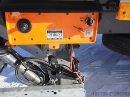 Renault D210 12T / Bitemperature Refrigerator