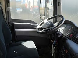 MAN TGS 49.460 10x8 tipper 413.700km