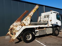 Mercedes-Benz AROCS 1927 portal arm system 584.600km
