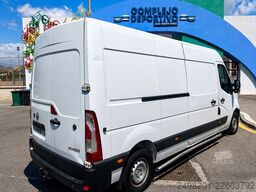 Nissan NV 400