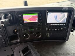 SCANIA P320 6x2*4 Carrier Supra 1250 Mt 9.65 m. box