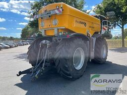 Claas XERION 4000 SADDLE TRAC + Zunhammer 11 CBM Aufsatz