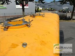 Claas XERION 4000 SADDLE TRAC + Zunhammer 11 CBM Aufsatz