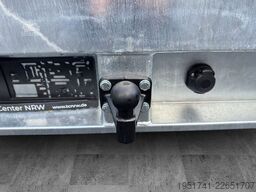 RENAULT Master Abschleppwagen AHK Klima Tempomat VDI2700