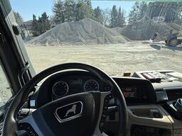 MAN TGS 41.500 8x4 Kipper Motor neu