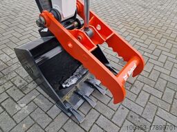 BOBCAT E 60 Minibagger/enhalter/Neumasch.