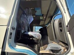 Volvo FMX 500 FMX13 500 8x4 Euro6e L13 MultiLift 25s61
