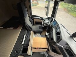 MAN TGS 35.520 TGS 35.520 8x2 HIAB X-HiPro858E-8 & ...