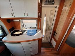 HOBBY D 650 ES - Einzelbetten - Heckbad -