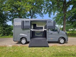 Renault Master Actie! nieuw model STX 2025 paardenwagen...