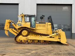 Caterpillar D8R