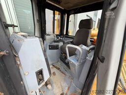 Caterpillar D8R