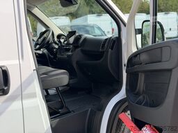 Peugeot Boxer Kasten 435 L4H2  180 AUT/NAvi/PDC