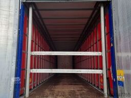 SCHMITZ CARGOBULL 3-Achs Mega Varios SPEED CURTAIN Getränke