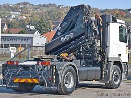 MERCEDES-BENZ ACTROS 1844 * Sattelzugmaschine *HIAB 330-5/FUNK