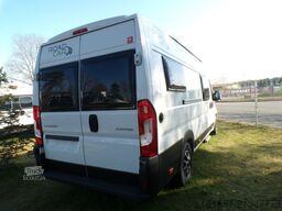 ROADCAR R 640 Citroen 140 PS Schlafdach, Assistenzpaket