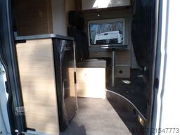 ROADCAR R 640 Citroen 140 PS Schlafdach, Assistenzpaket