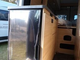 ROADCAR R 640 Citroen 140 PS Schlafdach, Assistenzpaket