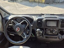 BÜRSTNER Lyseo TD 594