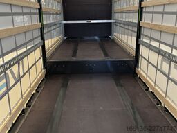Fliegl 3-Achs Jumbo Gardinen Sattelauflieger
