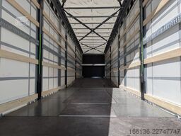 Fliegl 3-Achs Jumbo Gardinen Sattelauflieger