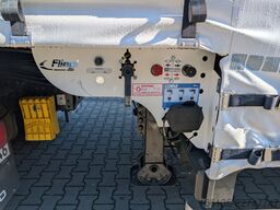 Fliegl 3-Achs Jumbo Gardinen Sattelauflieger