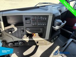 Volvo FM 330 4x2 Low Mileage + Verwarming laadbak