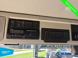 Volvo FM 330 4x2 Low Mileage + Verwarming laadbak