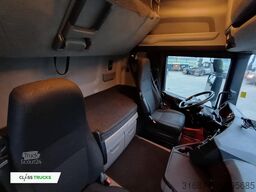 SCANIA R460 CR20H, ACC