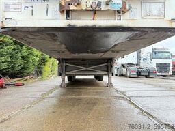 SCHMITZ CARGOBULL 3 Axle Frigo Thermo king SLXe300 H2.65m