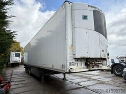 SCHMITZ CARGOBULL 3 Axle Frigo Thermo king SLXe300 H2.65m