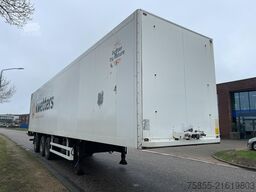 Schmitz SKO 24/LZG-13.4 FP45COOL ISO Box / Loading Lift...