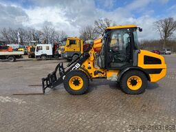 JCB 407 SV, hydr. S.W.S., Palettengabel, Neuwertig