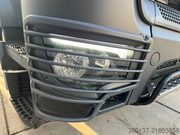 Mercedes-Benz Actros 4048 S 6x4 Tractor Head