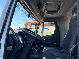 Iveco Stralis 420 X-WAY + HMF 5020K-RCS 6x TREKKER + ...