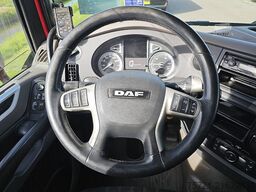 DAF XF 530 SPACECAB 6X2 FTG