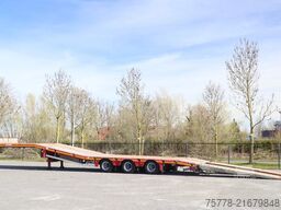 Max Trailer MAX 100 | 3-AXLE | LIFT DECK | SLIDING RAMPS