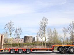 Max Trailer MAX 100 | 3-AXLE | LIFT DECK | SLIDING RAMPS