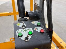 Haulotte Compact 10 Scherenarbeitsbühne *Akku NEU*