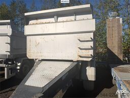 Istrail Triple-Axle Trailer
