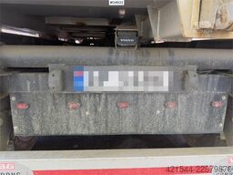 Istrail Triple-Axle Trailer