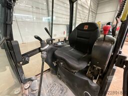 JCB 8018