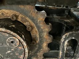 JCB 8018