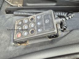 Mercedes-Benz 1222 Werkstattkoffer mit Regalsystem