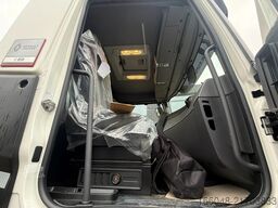 Renault C480 Renault C 480 8X4 EuromixMTP EM 9 L