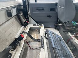 Land Rover Defender DOKA, Pritsche, 4x4, AHK